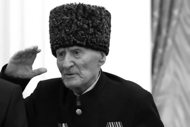 О Садыкове И.-П. С.